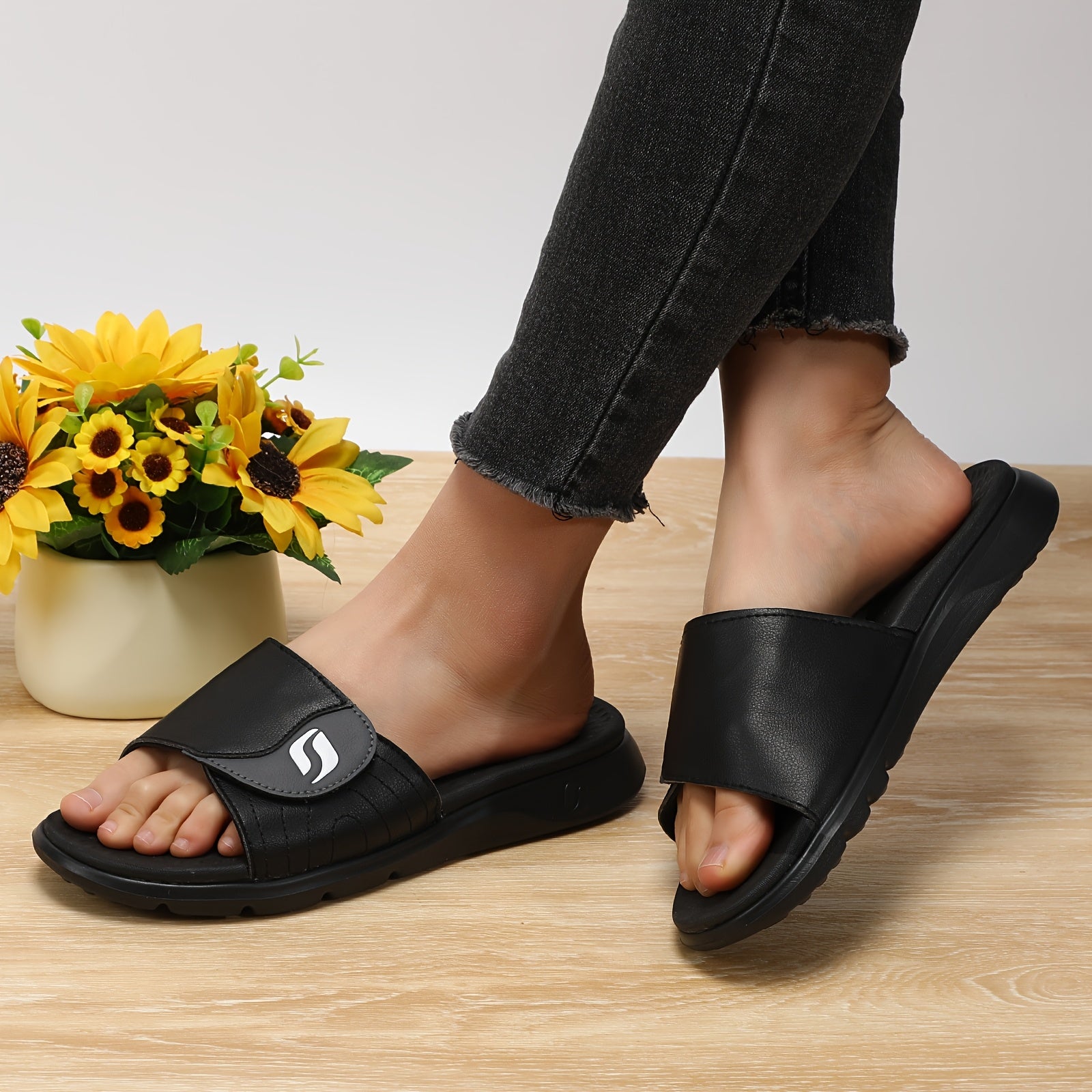 Women'S Orthopedic Slide Sandals with Adjustable Hook-and-Loop Strap - Black Open Toe Arch Support Shoes for Casual Wear, Beach, and Everyday Use, Everyday Footwear | Stylish Fisherman Footwear | Comfortable EVA Materia