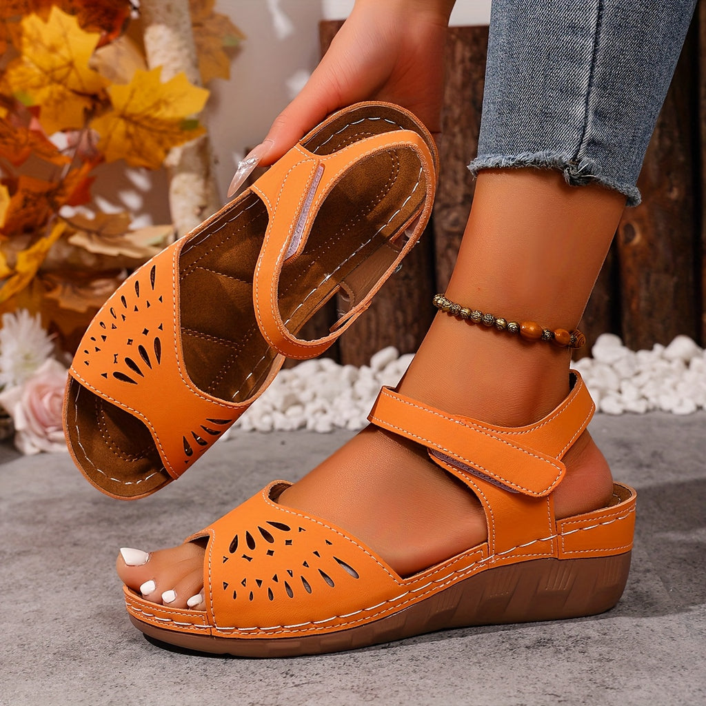 [Lightweight Sandals] Lightweight Women's Adjustable Hook-and-Loop Sandals | Open-Toe Summer Beach Shoes with Breathable Cut-Out Design, Black Synthetic Cover for Casual & Formal Wear, Strappy Sandals, Comfortable Footwear, Durable Footwear