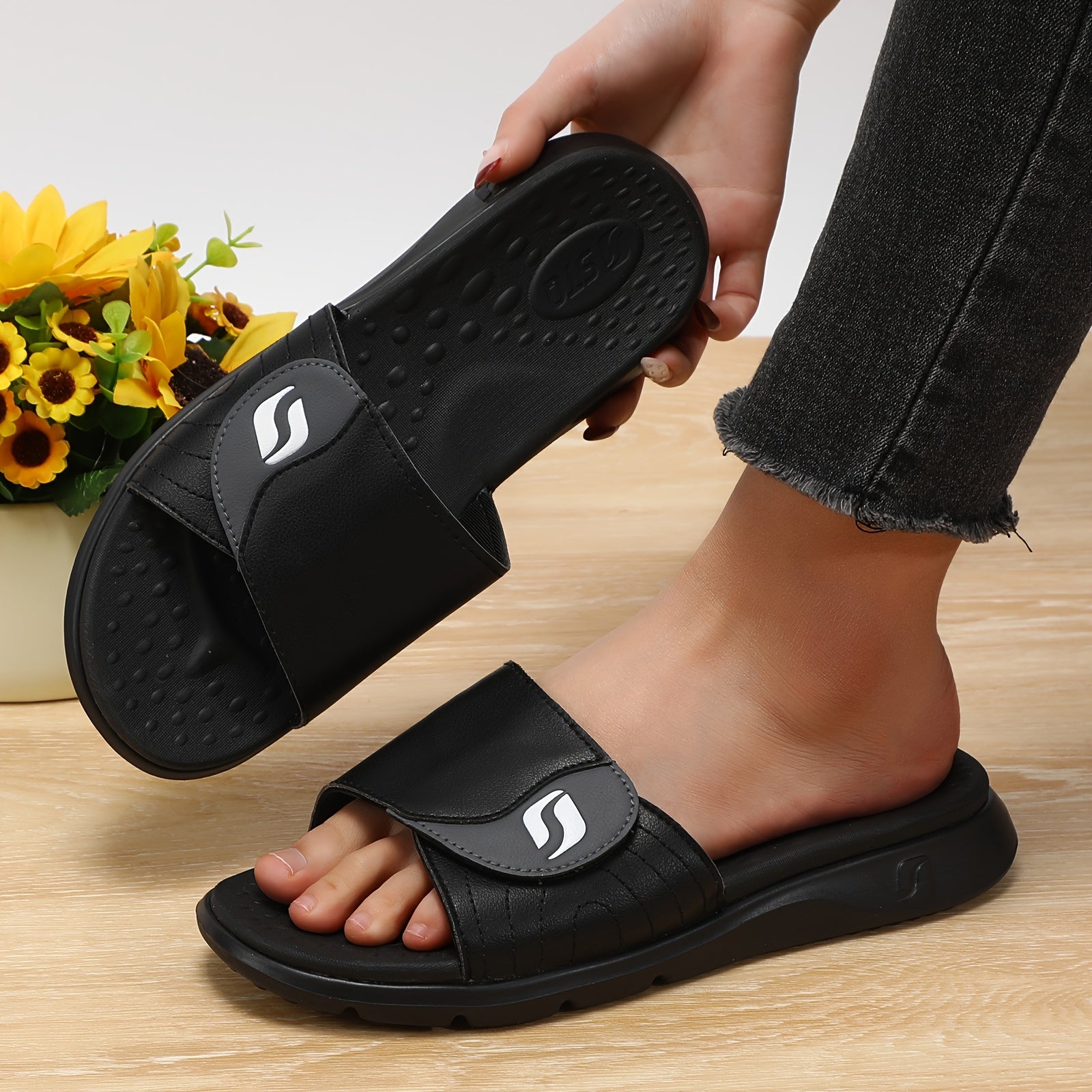 Women'S Orthopedic Slide Sandals with Adjustable Hook-and-Loop Strap - Black Open Toe Arch Support Shoes for Casual Wear, Beach, and Everyday Use, Everyday Footwear | Stylish Fisherman Footwear | Comfortable EVA Materia
