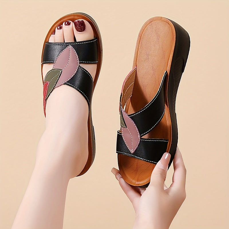 Women's Summer Leaf-Decorated Slip-On Sandals - Thick Cushioned TPU Sole, Non-Slip Soft Synthetic Cover, Open-Toe Casual Comfort for Beach & Casual Attire, Beach Shoes, Leisure Footwear, Decorative Leaf Design, Durable Traction Sole